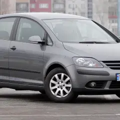 Rozstaw śrub Golf 5: Jakie są wymiary rozstawu śrub w modelu Volkswagen Golf 5?