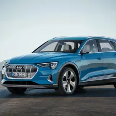 Audi e tron 55: Czy warto kupić ten elektryczny SUV z napędem quattro?